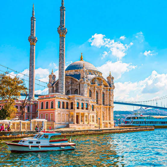 UÇAKLI AJET HAVAYOLLARI İLE  BURSA-ÇANAKKALE-İSTANBUL TURU( 29 Ekim Özel )